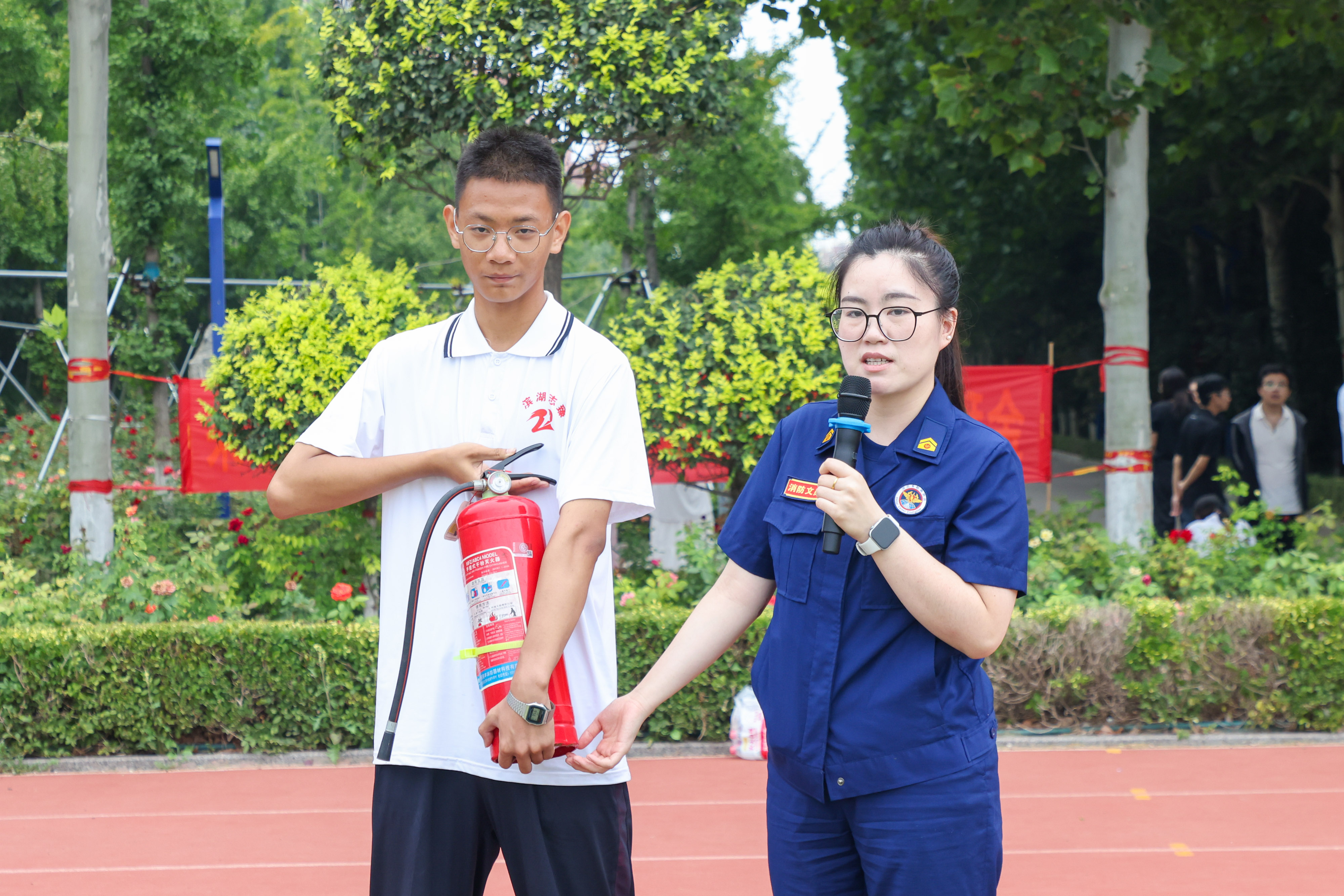 2G6A1077.jpg 2G6A1077.jpg