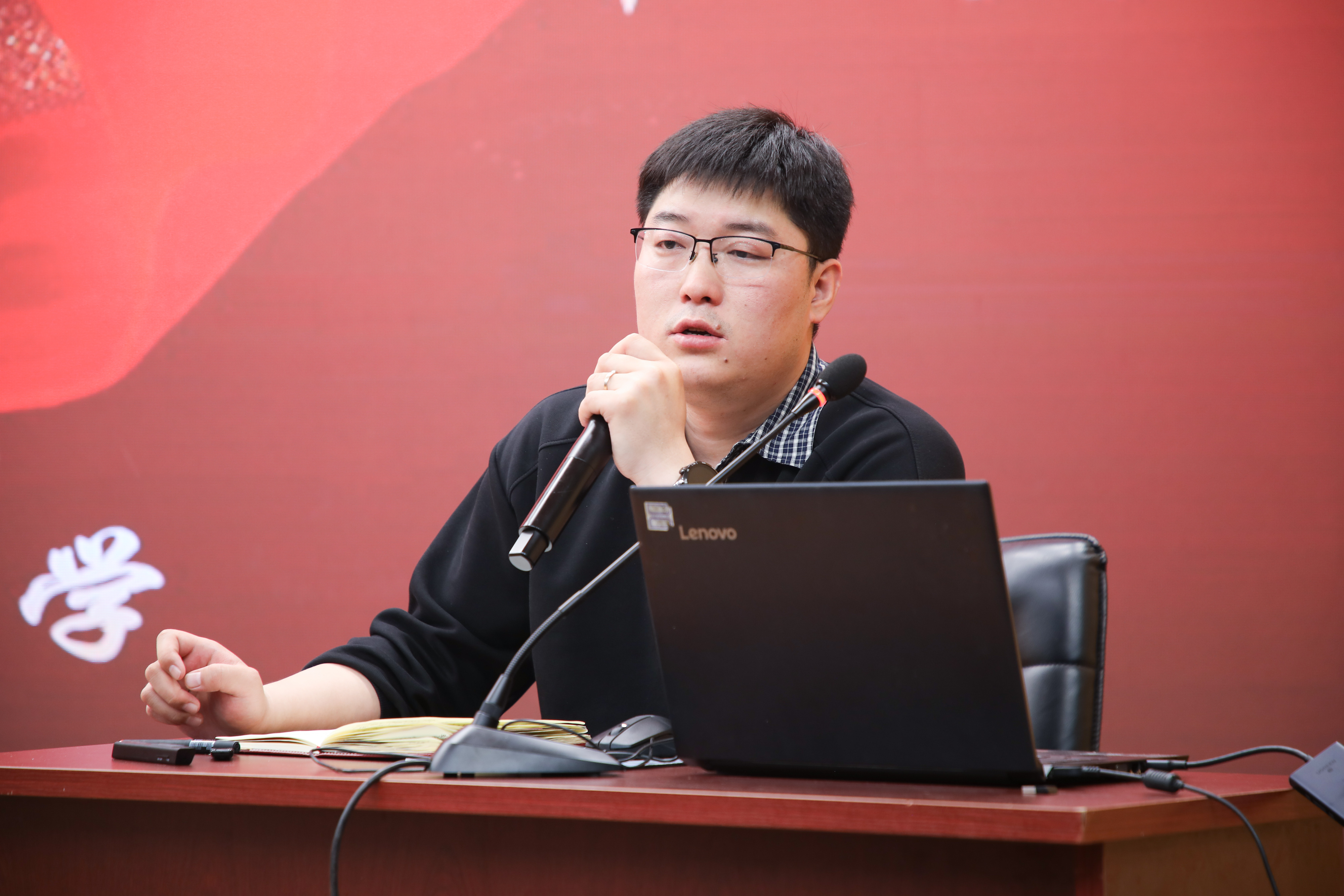 4W8A0071.jpg